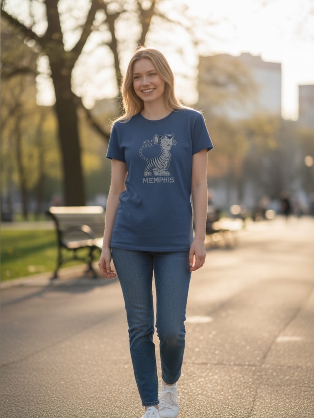 Memphis Tiger Graphic Short Sleeve Tee - Small
